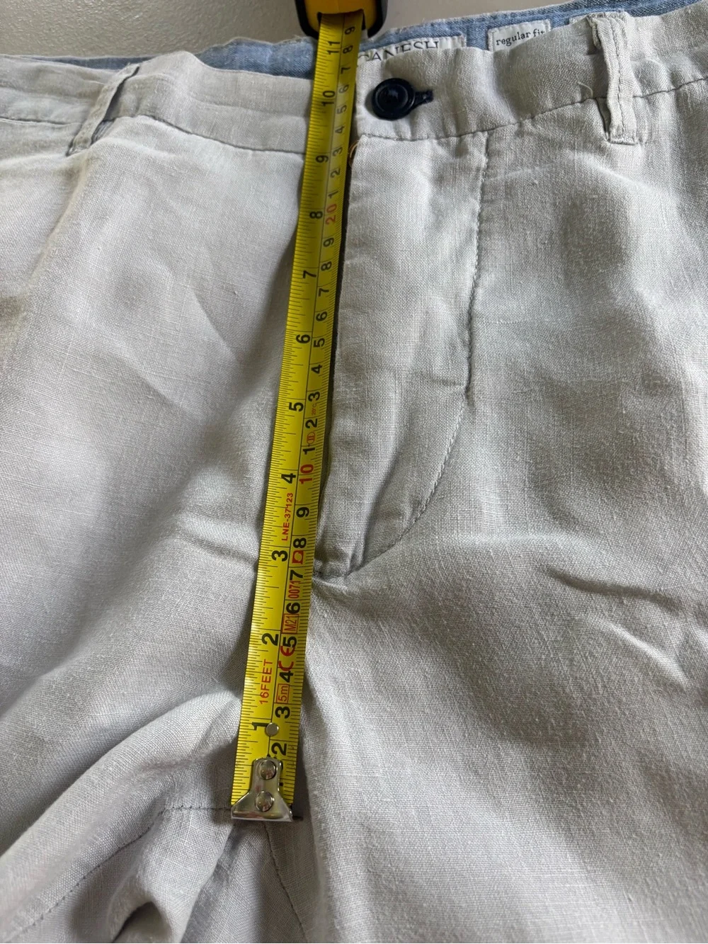 Ganesh - Men's Flat Front Linen Shorts. Size 40. Off White